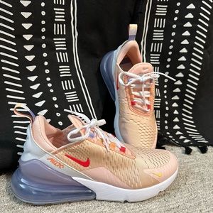 Nike Air 270 size 8